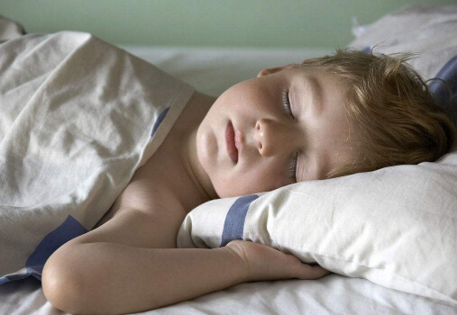 卧式秤能够检测儿童身高，好的睡眠性能够促进宝宝健康成长